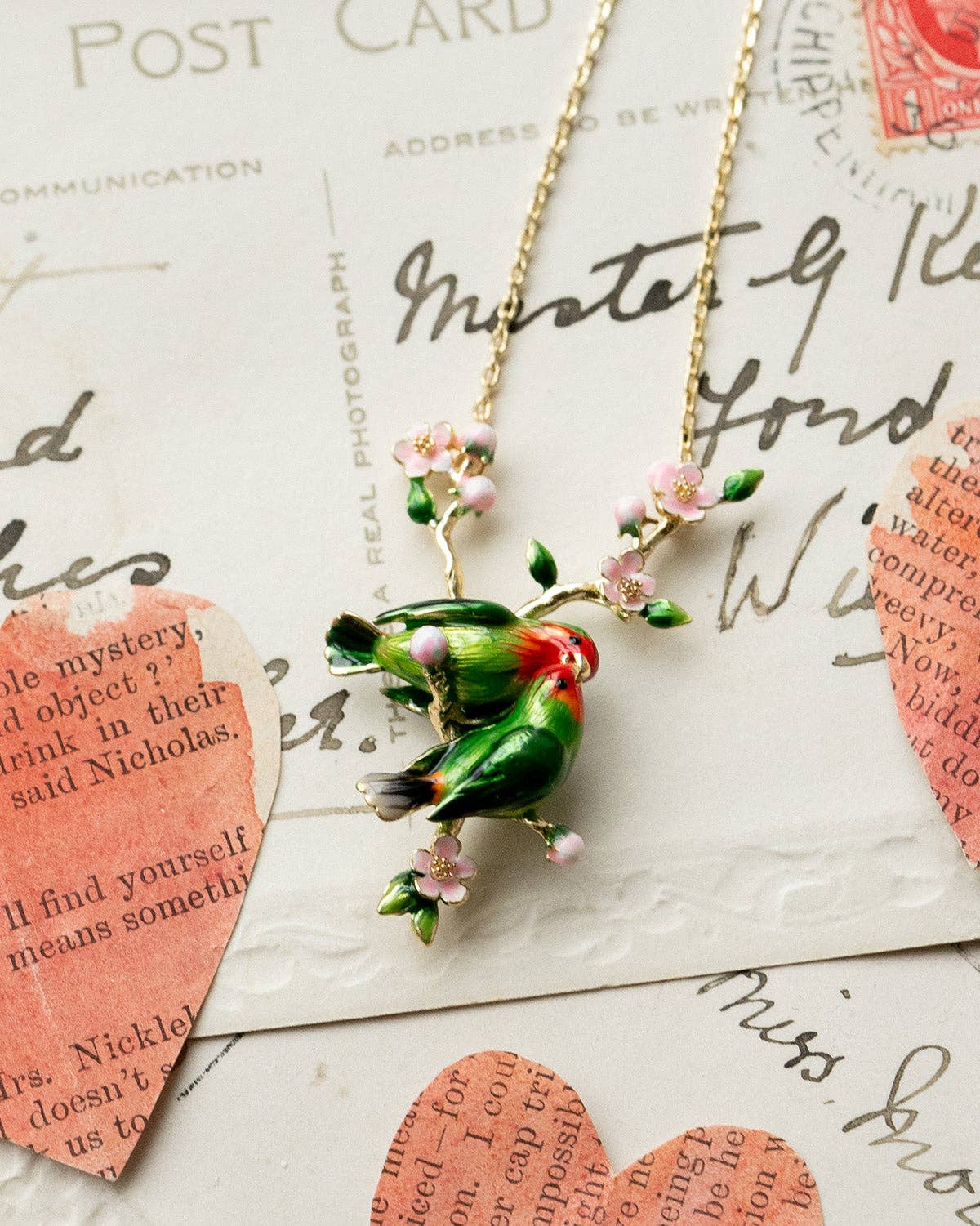 The Lovebird Pendant